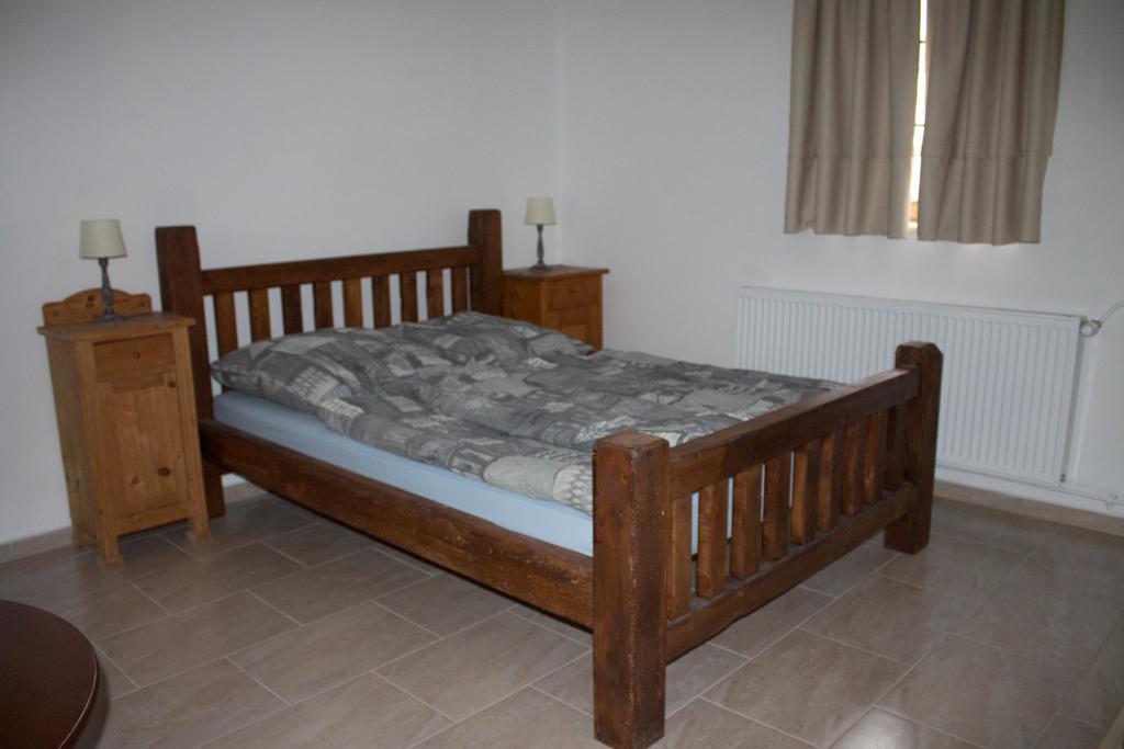 Ceglédpuszta Holiday Home Melinda מראה חיצוני תמונה